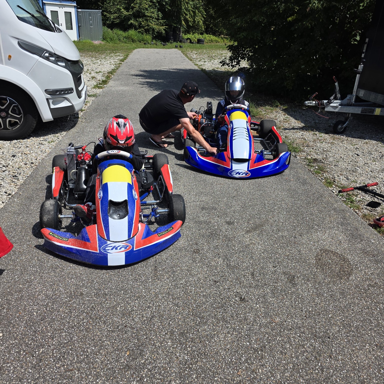 Nachwuchsfahrer in CKR Karts